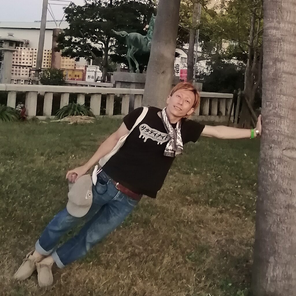 ナポリアーティスト写真